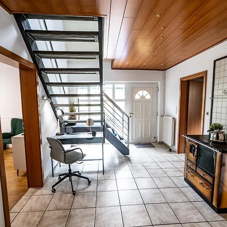6 Haus Mit Wintergarten 2 Baeder Industrienah Sehr Ruhig Gelegen Appartement *