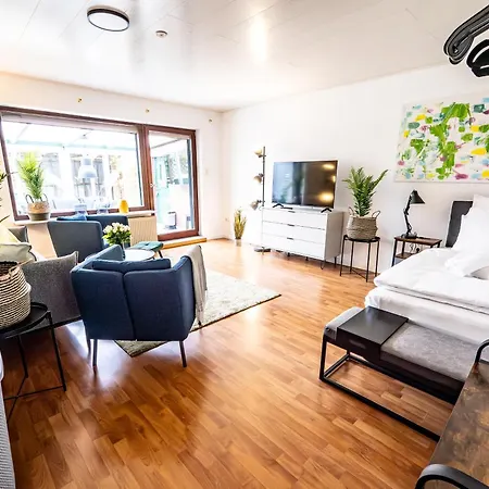 6 Haus Mit Wintergarten 2 Baeder Industrienah Sehr Ruhig Gelegen *