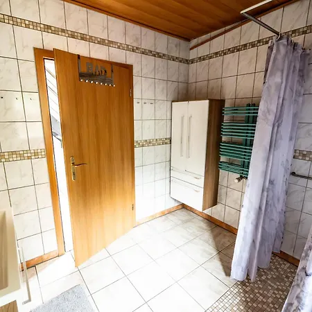 6 Haus Mit Wintergarten 2 Baeder Industrienah Sehr Ruhig Gelegen Brunsbuttel