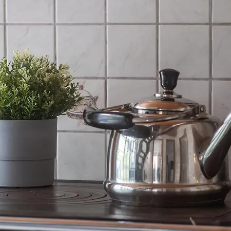 6 Haus Mit Wintergarten 2 Baeder Industrienah Sehr Ruhig Gelegen Appartement Brunsbuttel