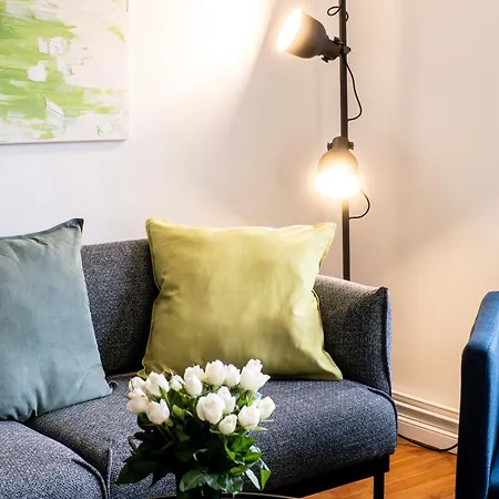 6 Haus Mit Wintergarten 2 Baeder Industrienah Sehr Ruhig Gelegen *