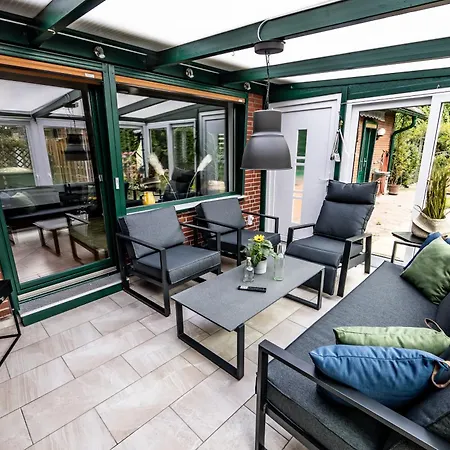 6 Haus Mit Wintergarten 2 Baeder Industrienah Sehr Ruhig Gelegen Brunsbuttel