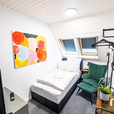 6 Haus Mit Wintergarten 2 Baeder Industrienah Sehr Ruhig Gelegen * Brunsbuttel