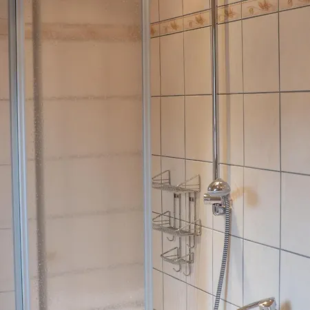 6 Haus Mit Wintergarten 2 Baeder Industrienah Sehr Ruhig Gelegen Appartement