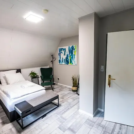 6 Haus Mit Wintergarten 2 Baeder Industrienah Sehr Ruhig Gelegen Appartement *