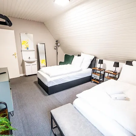 6 Haus Mit Wintergarten 2 Baeder Industrienah Sehr Ruhig Gelegen Brunsbuttel